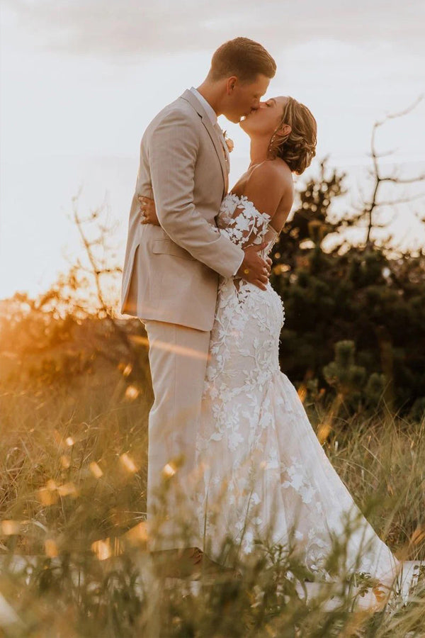 Meerjungfrau-Brautkleid mit Herzausschnitt und Tüllapplikationen und langen Ärmeln