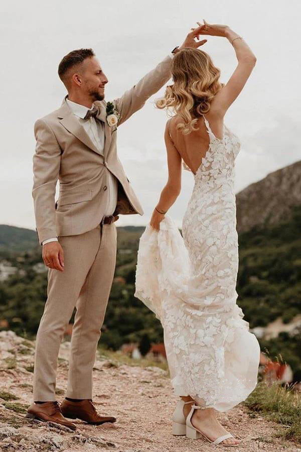 Mermaid V-neck Open Back Lace Appliques Bohemian Wedding Dresses