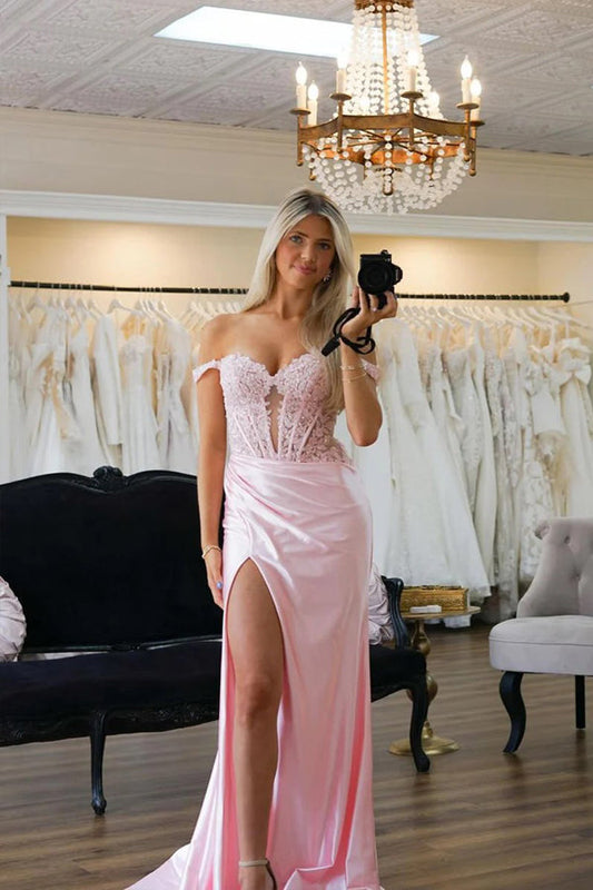 Vestido de fiesta rosa de sirena con hombros descubiertos y apliques