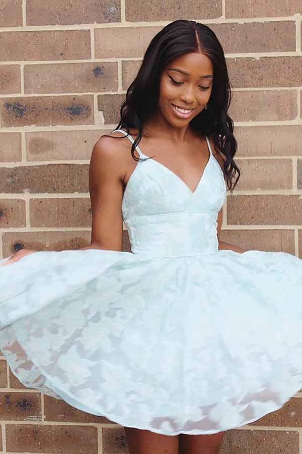 Mintgrünes rückenfreies A-Linien-Heimkehrkleid mit V-Ausschnitt und Spitzenapplikationen