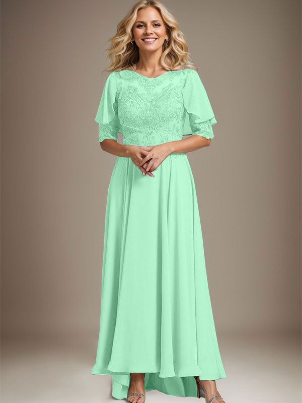 Robe de mère de la mariée en mousseline et dentelle asymétrique à encolure dégagée en ligne A avec perles
