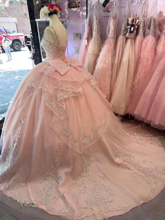 Robe de bal en tulle rose avec appliqué charmant, robe rose pour seizième anniversaire Y5881