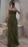 Vestido de Festa Longo em Linha A, Verde Deslumbrante, em Tule com Contas, Sem Alças, Modelo Y8197