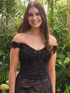 Off The Shoulder Elegant Mermaid Lace Prom Dress With Slit