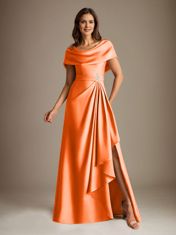 Robe de mère de la mariée en satin extensible, longueur au sol, coupe en A avec encolure dégagée et volants en cascade