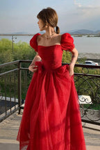 Bellissimo abito da sera lungo in tulle rosso a linea ad A Y7771