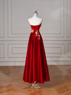 Splendido abito da sera senza spalline in raso rosso con ricamo di paillettes a linea ad A Y8631