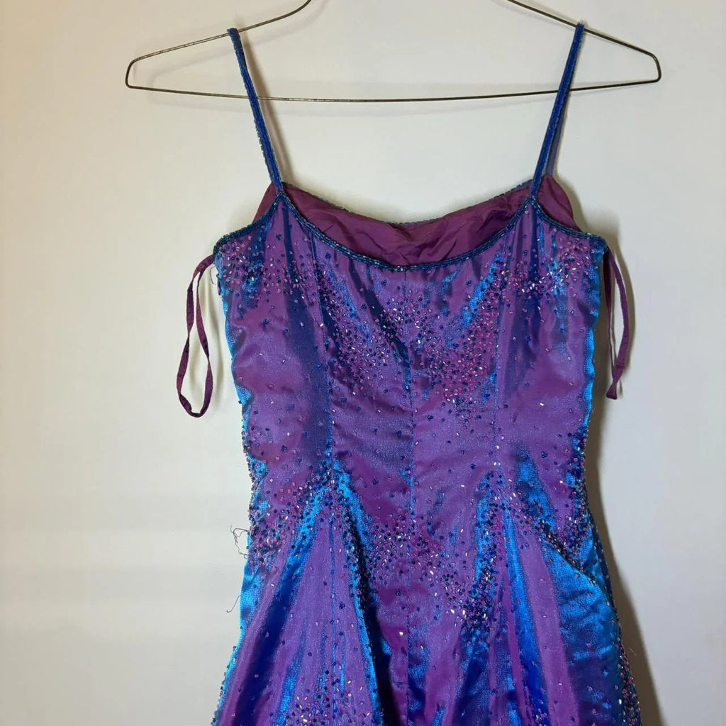Splendido abito da sera viola con perline a linea ad A, spalline sottili, vestito da festa e ballo Y7955