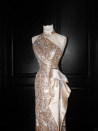 Vestido de Festa Longo de Lantejoulas Douradas Champanhe com Alças Halter Y8653