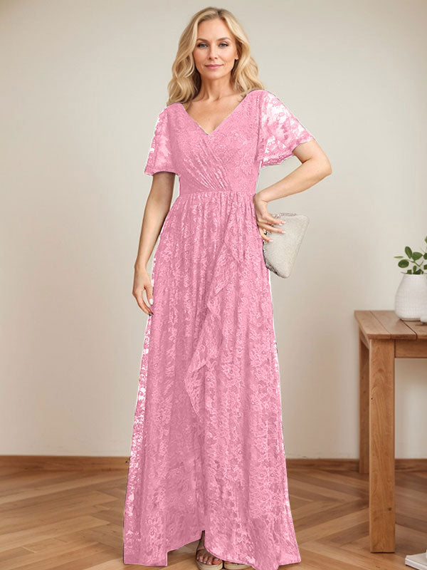 Robe de mère de la mariée en dentelle asymétrique à encolure en V et coupe en A avec volants en cascade