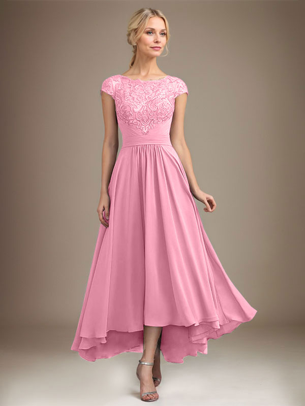 Robe de mère de la mariée en mousseline de soie à dentelle asymétrique illusion en décolleté arrondi et coupe en A avec plis