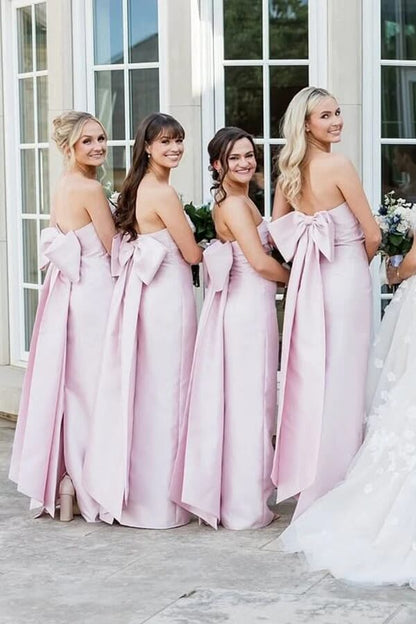 Rosa Satin Trägerloses Bodenlanges Brautjungfernkleid Mit Schleife 