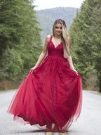 Robes longues en tulle à applique SYP131