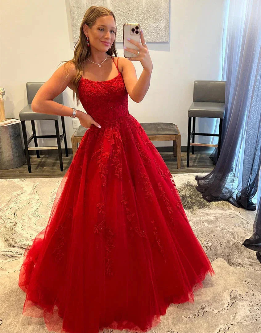 Abiti con spalline sottili in tulle con strascico a spazzola SYP125