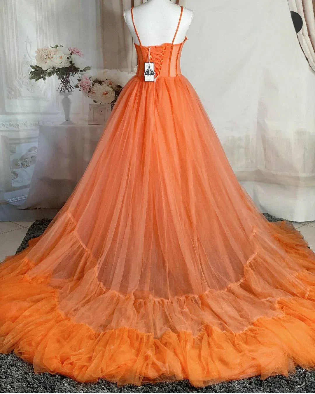 Abito da sera arancione in tulle con spalline sottili, vestito da ballo seducente Y1243