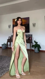 Vestido de noite simples verde com alças finas, fenda alta, corte em linha A, costas descobertas, vestido de baile Y8433