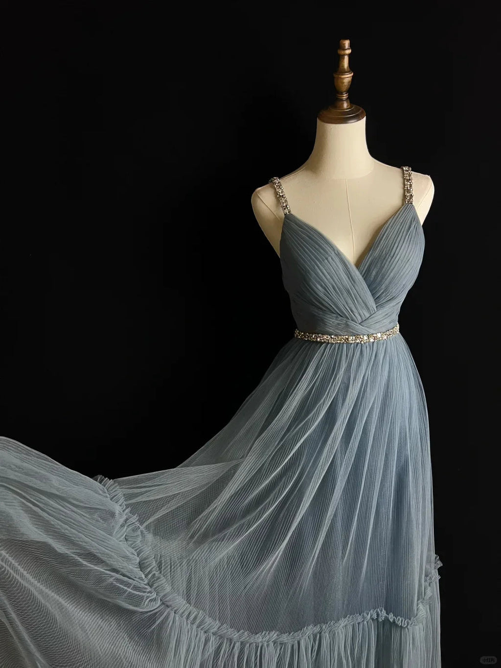 Robe de soirée simple en tulle bleu perlé, coupe évasée, bretelles fines, col en V, robe de bal Y8649