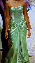 Elegante abito da sera in raso di velluto verde senza spalline Y7725