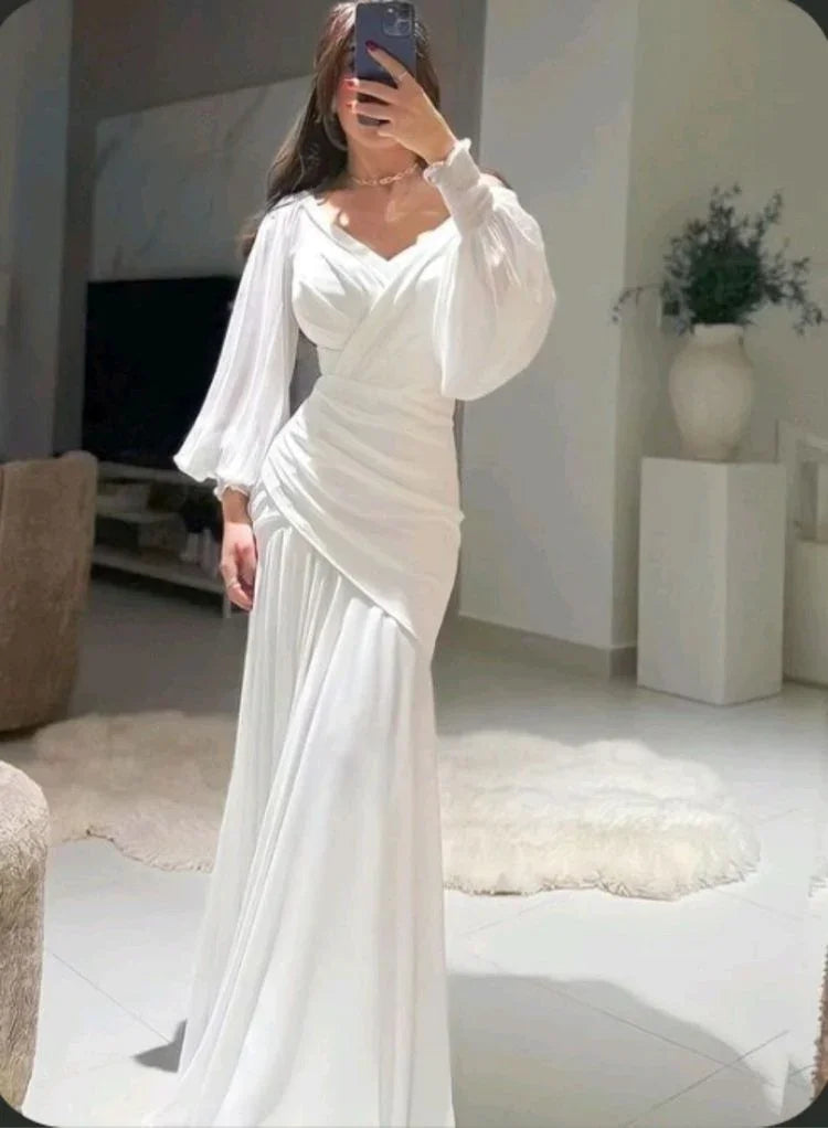 Abito lungo da sera bianco modesto con maniche a sbuffo sirena Y4074