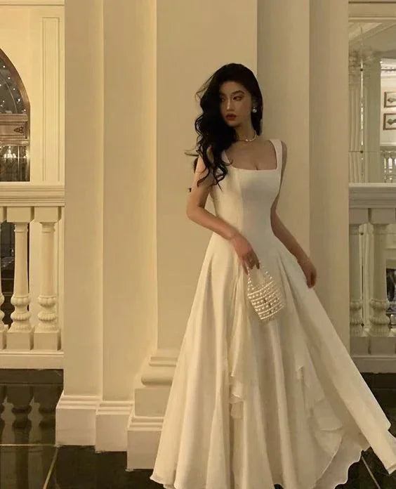 Robe de soirée longue blanche à encolure carrée, asymétrique, coupe trapèze Y2786