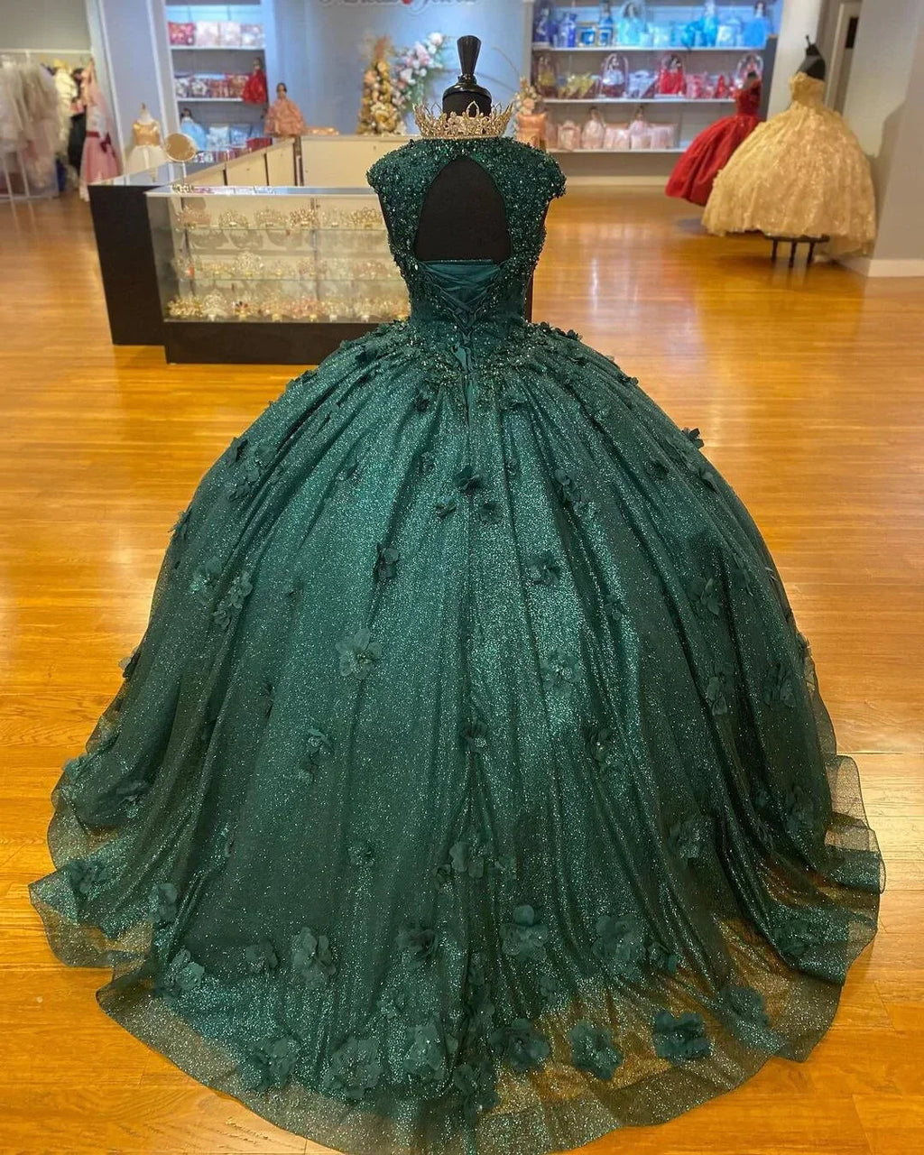 Abito da ballo verde principessa Abiti per Quinceañera Festa dei 15 anni Fiori 3D Pizzo Applicazioni Perline di cristallo Paillettes Abiti di compleanno Y606