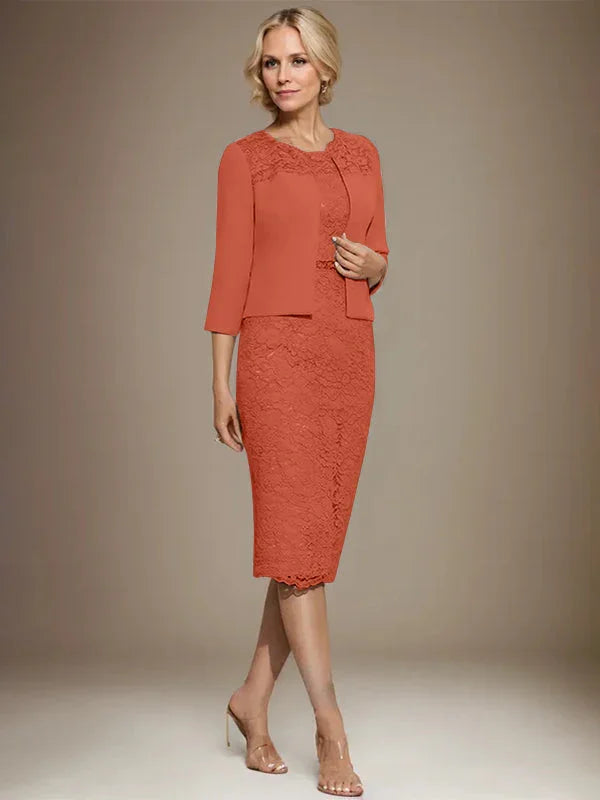 Vestido de Mãe da Noiva em Chiffon com Renda, Bordado e Comprimento ao Joelho, Modelo Tubo/Coluna