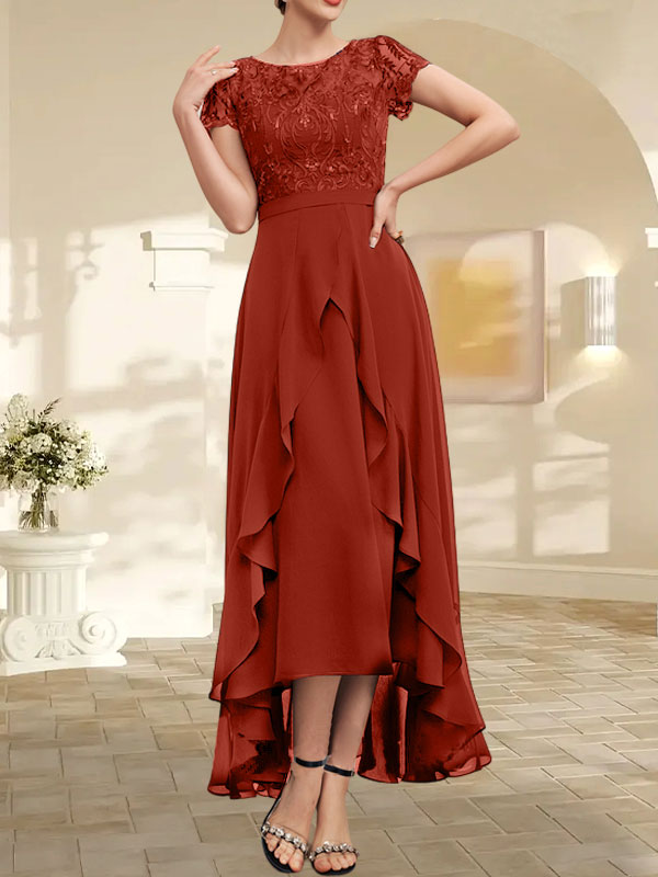Robe de mère de la mariée en mousseline et dentelle asymétrique illusion à encolure dégagée, coupe en A, avec nœud, volants et paillettes