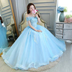 Abito principesco lussuoso azzurro chiaro con spalle scoperte modello Y309