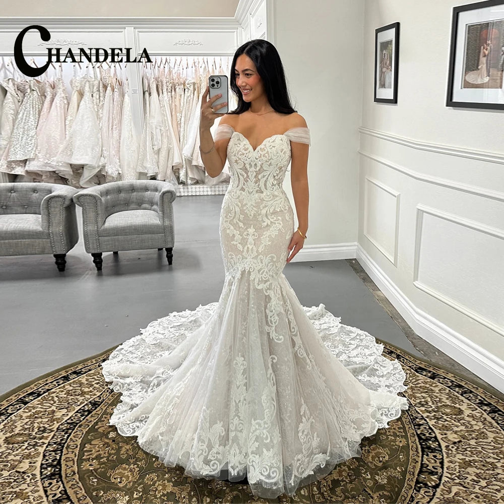 Elegant Off Shoulder Mermaid Wedding Dress With Custom Made Lace Appliques