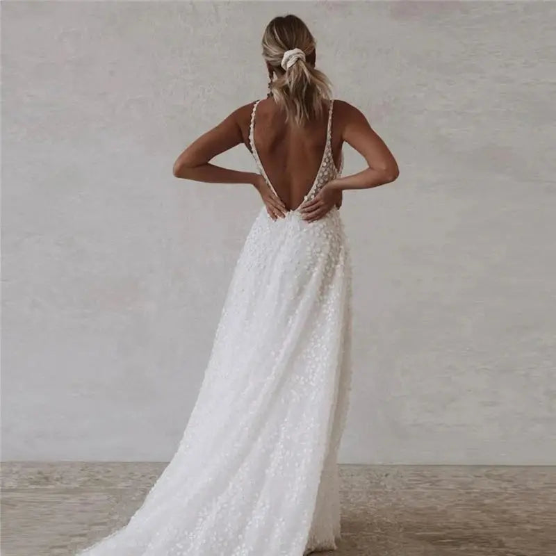 Customized Deep V Neck Full Lace Spaghetti Straps Women Bridal Wedding Dress