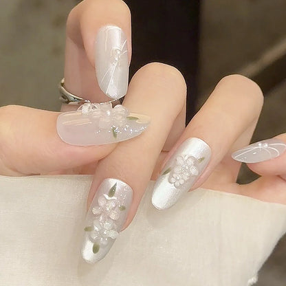 10 uñas postizas brillantes de ojo de gato, hechas a mano, con diseño de almendra blanca y hojas de flores 3D, parches para uñas postizas para mujer. 