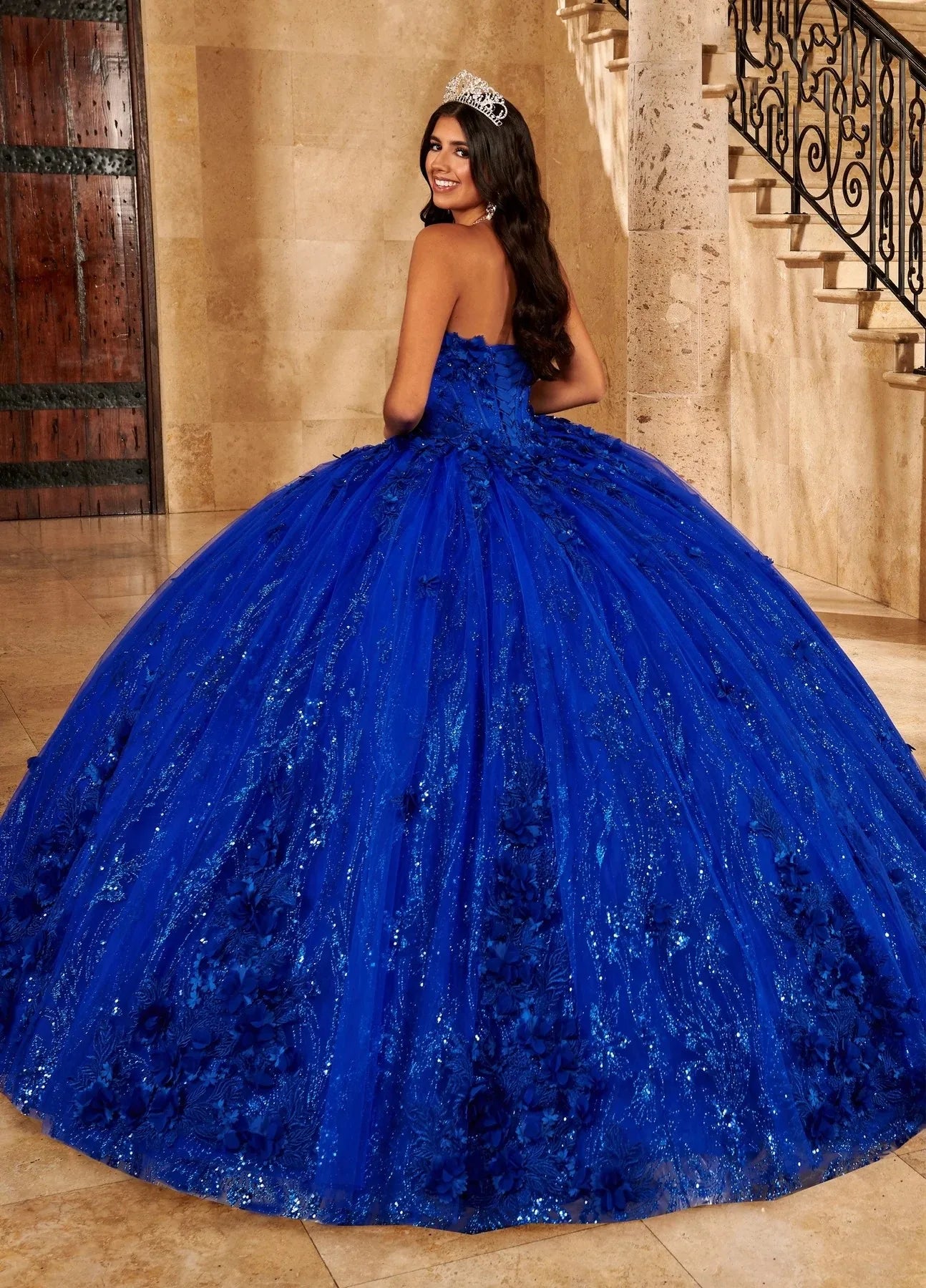 Königsblaue Charro-Quinceañera-Kleider Ballkleid Schulterfrei Tüll Blumen Puffig Mexikanische Süße 16 Kleider 15 Jahre Maßgeschneidert