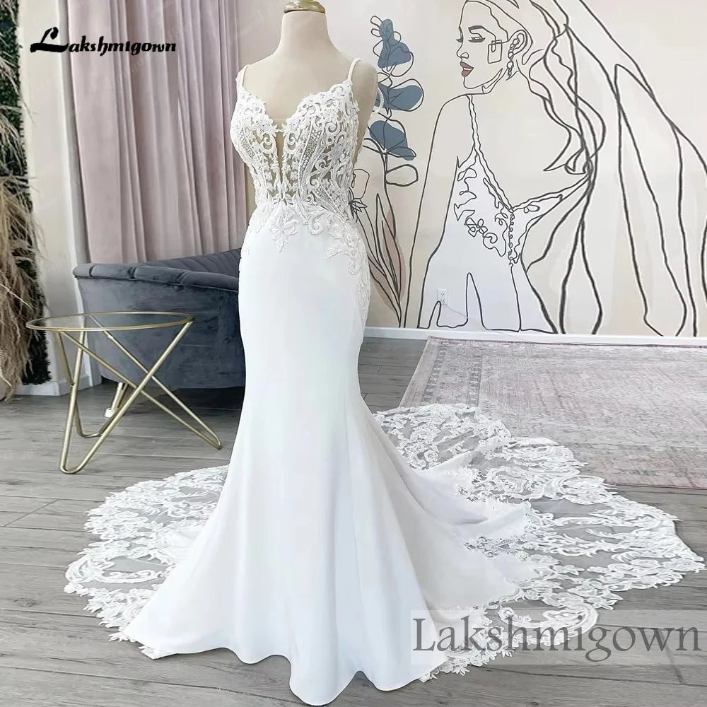 Lakshmigown Custom Mermaid Wedding Dress Lace Appliques Court Train