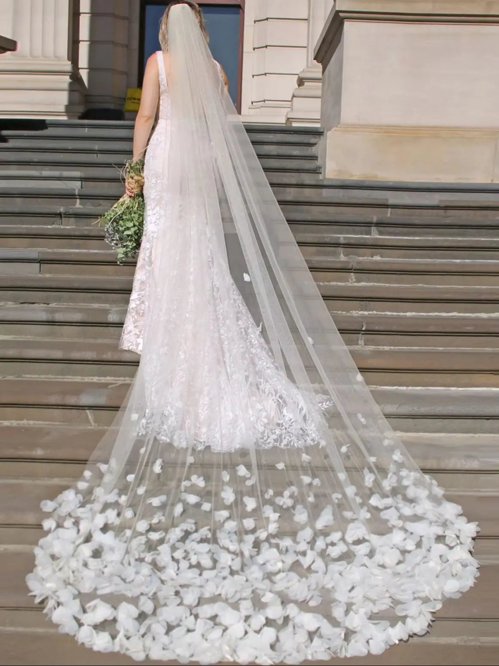 3D Flower Cathedral Bridal Veil With Comb White Ivory Wedding Tulle