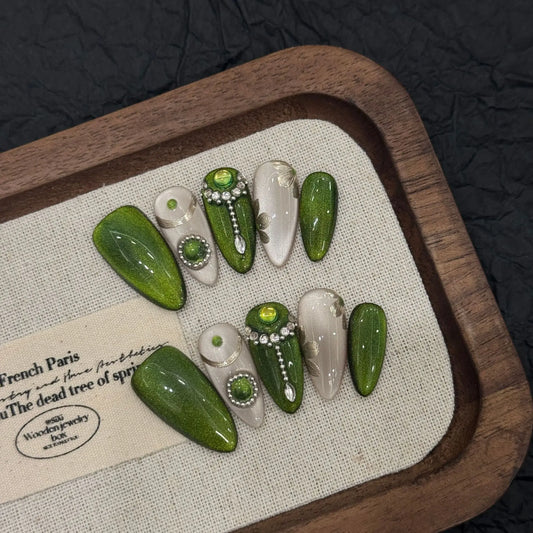10 uñas postizas hechas a mano con diseño de ojo de gato verde, de verano, con decoración de diamantes brillantes, ligeras y de lujo para niñas. 