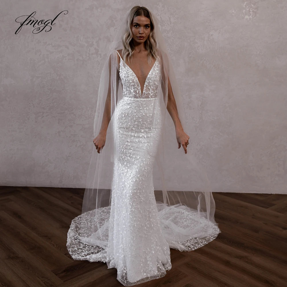 Custom Backless V Neck Lace Mermaid Wedding Dress Spaghetti Straps