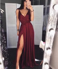 Abito da sera lungo semplice color bordeaux in raso con scollo a V e spacco S6547
