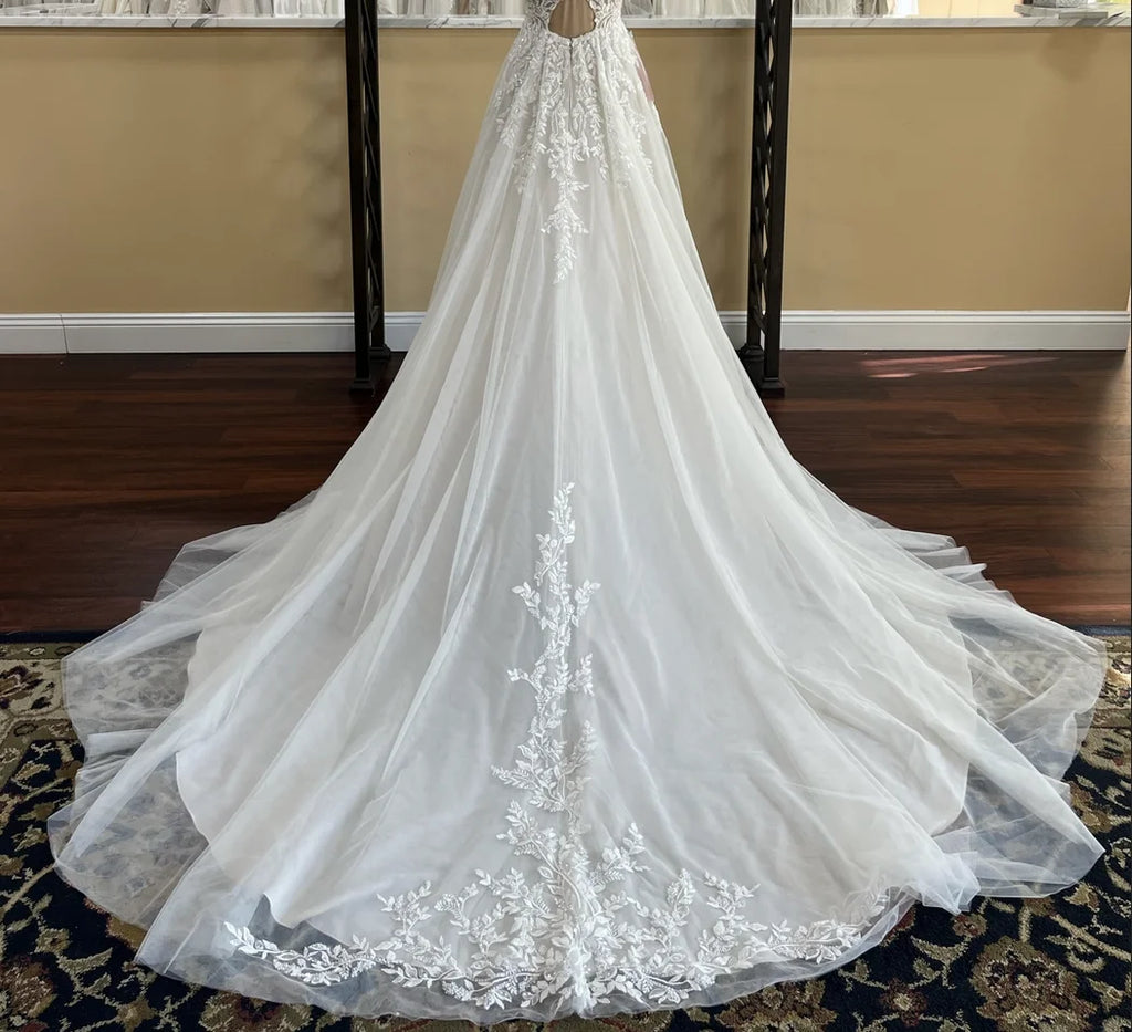 Custom A Line Wedding Dress Spaghetti Straps V Neck Beaded Lace Bridal Gown