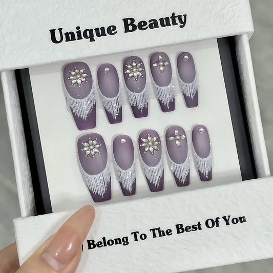 10 uñas postizas hechas a mano con diseño de nieve esmerilada morada y decoración de diamantes, estilo francés, tamaño mediano T 