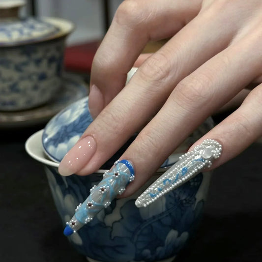 10 uñas postizas estilo retro hechas a mano, estilo chino, almendra brillante y stiletto largo de lujo para mujer. 