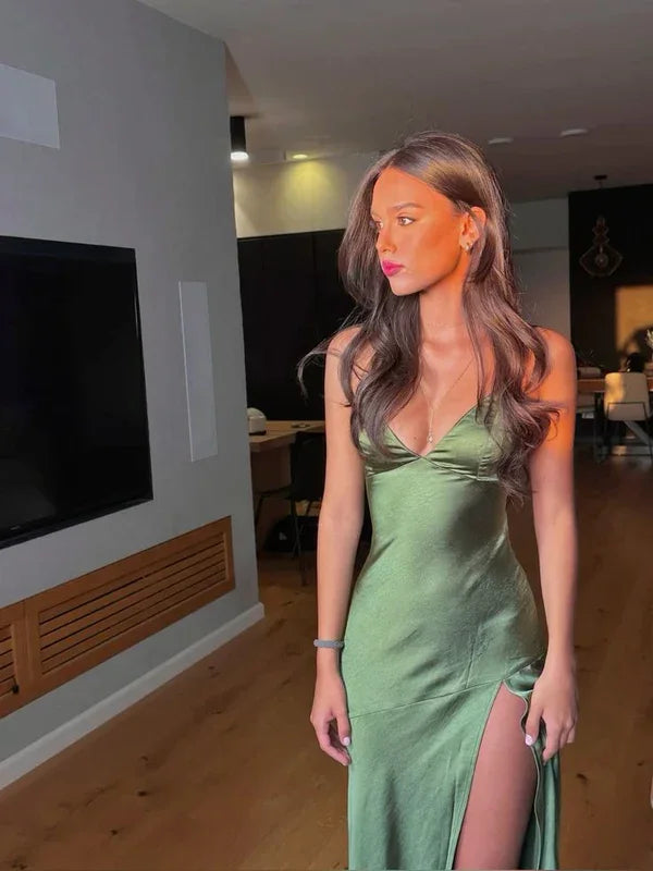 Robe de bal verte longue à fines bretelles spaghetti avec fente longue Y7912