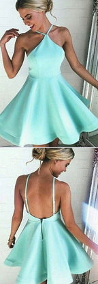 Abito da cerimonia corto in raso con scollo all'americana, linea a trapezio e schiena scoperta