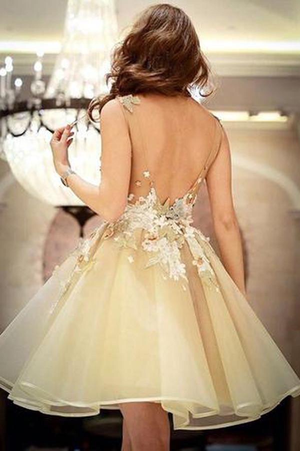 Eleganti abiti corti da ballo in tulle, abito da festa con schiena scoperta e applicazioni