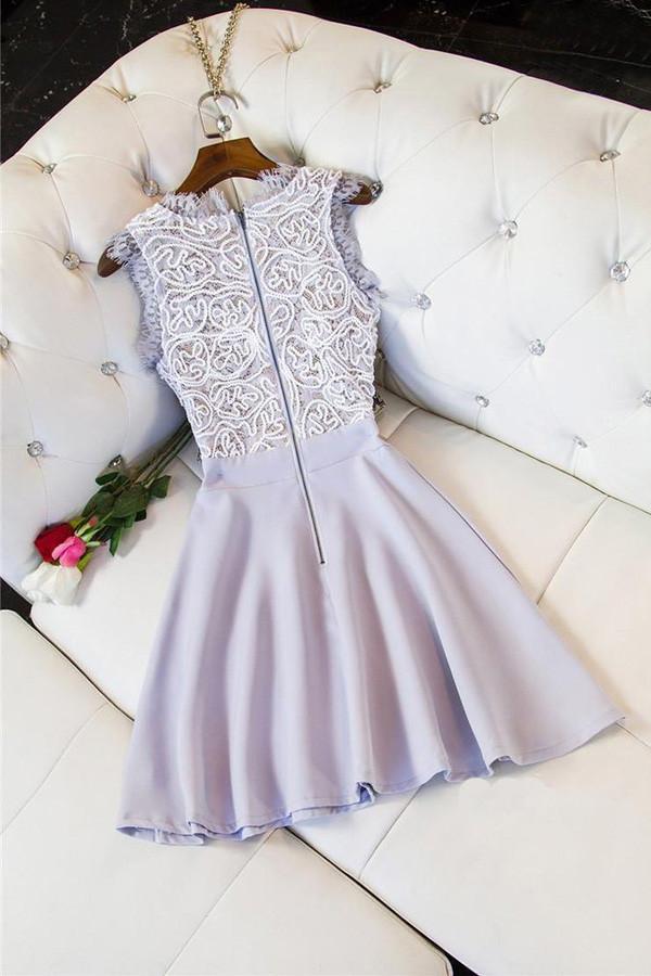 Schwarzes, schlichtes, kurzes Ballkleid mit U-Ausschnitt und Flecken, günstiges Homecoming-Kleid, Partykleid