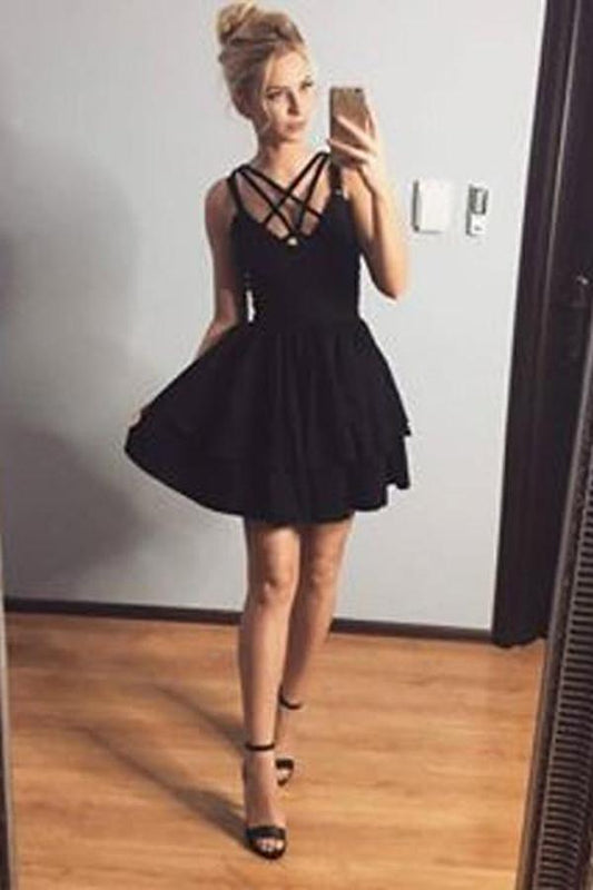 Schwarzes Sweetheart Plissee Günstiges Homecoming-Kleid, Kurzes Ballkleid, Partykleider