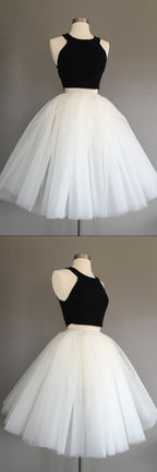 Ivory Two Piece Tulle Halter Knee-Length Sleeveless Short Homecoming Dress