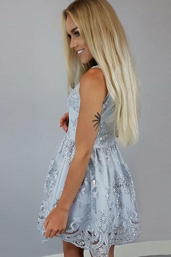 Knielanges A-Linien-Partykleid mit V-Ausschnitt aus Satinspitze, Homecoming-Kleider 