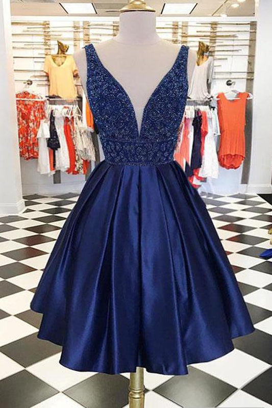 Süßes dunkelblaues Satin-Heimkehrkleid mit V-Ausschnitt, schickes kurzes Ballkleid