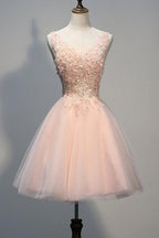 Erröten rosa rückenfreie V-Ausschnitt Spitze Perlen Homecoming Kleider, kurzes Ballkleid 