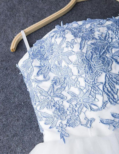 Blaues, trägerloses, kurzes Ballkleid aus Tüll in A-Linie, günstiges Homecoming-Kleid